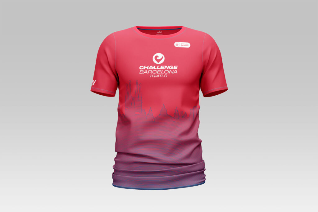 Presentem la samarreta, la medalla i la motxilla oficials del Challenge Barcelona Triathlon 2025